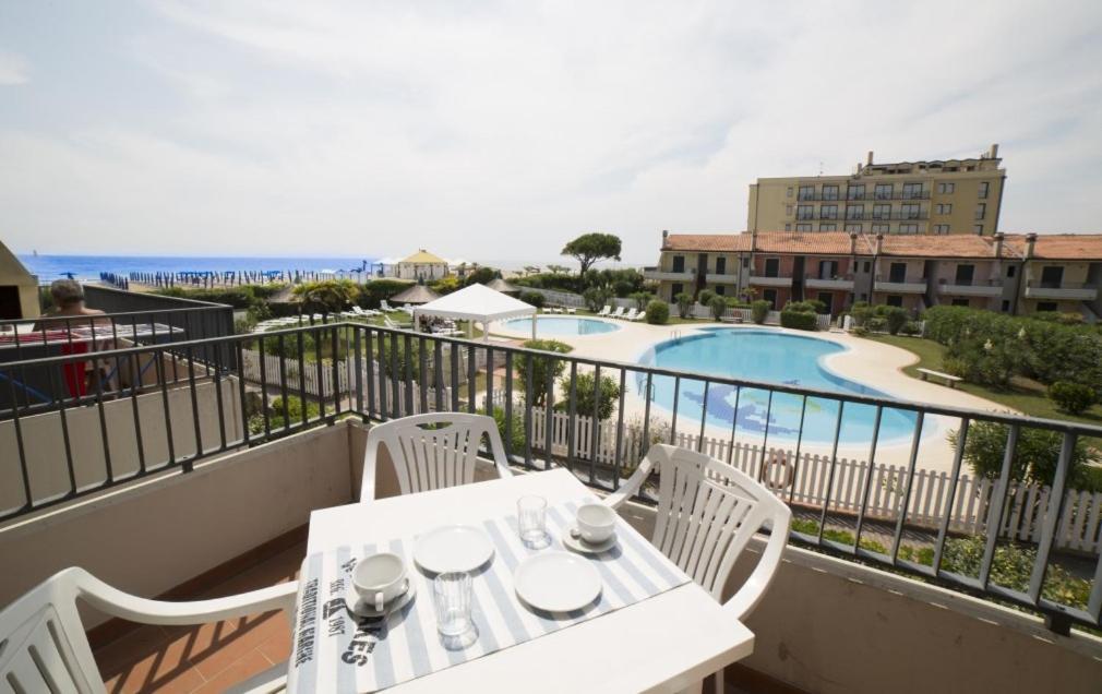Residence Porto Sole Cavallino-Treporti Exteriör bild