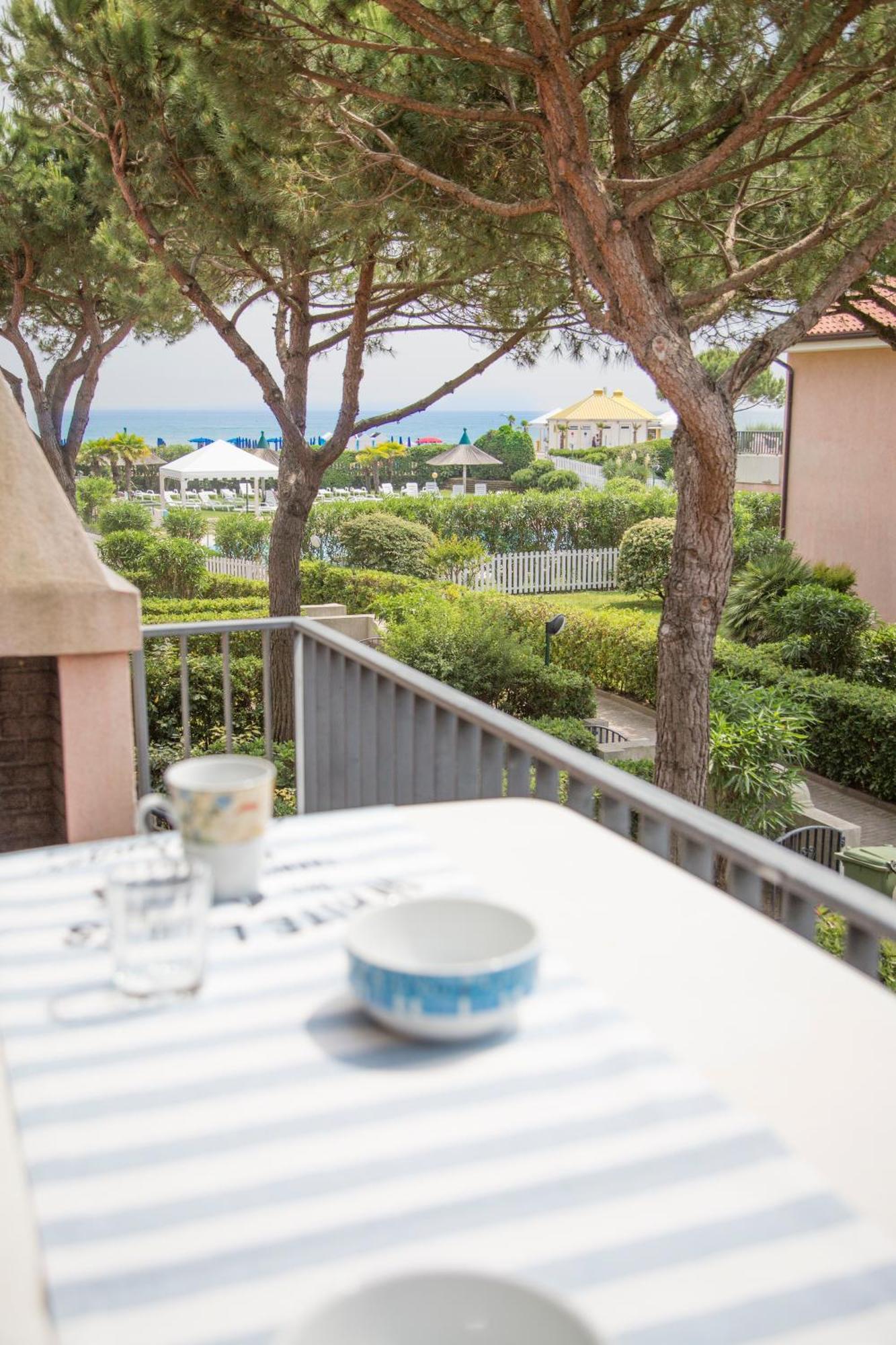 Residence Porto Sole Cavallino-Treporti Exteriör bild